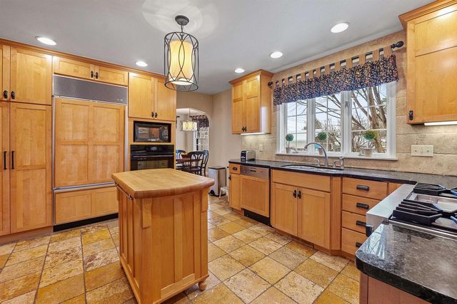 128 COTTAGE AVENUE, Fond Du Lac, WI 54935