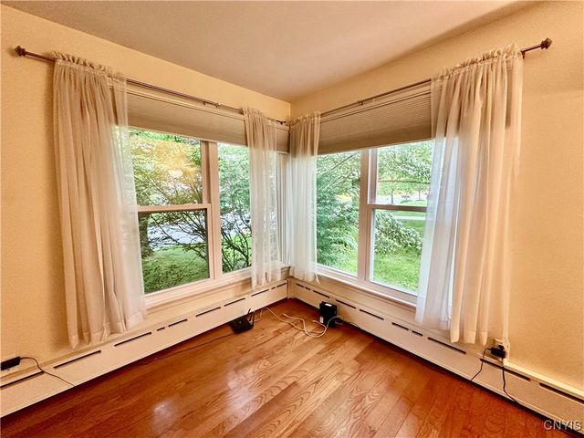 8 Sunrise Drive, Oswego-city, NY 13126