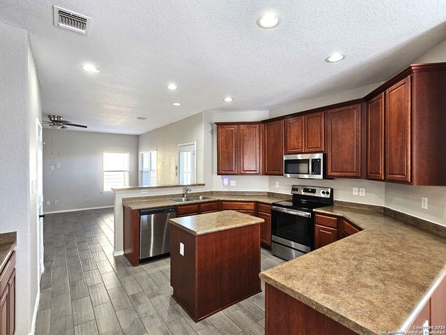 316 JULIAN PT, Cibolo, TX 78108