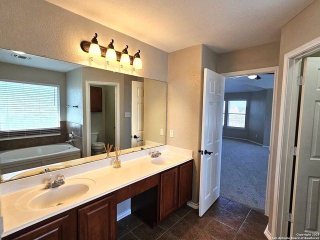 316 JULIAN PT, Cibolo, TX 78108