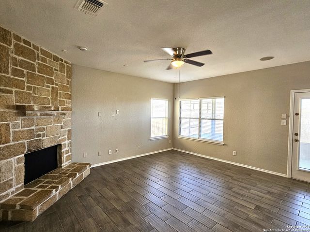 316 JULIAN PT, Cibolo, TX 78108