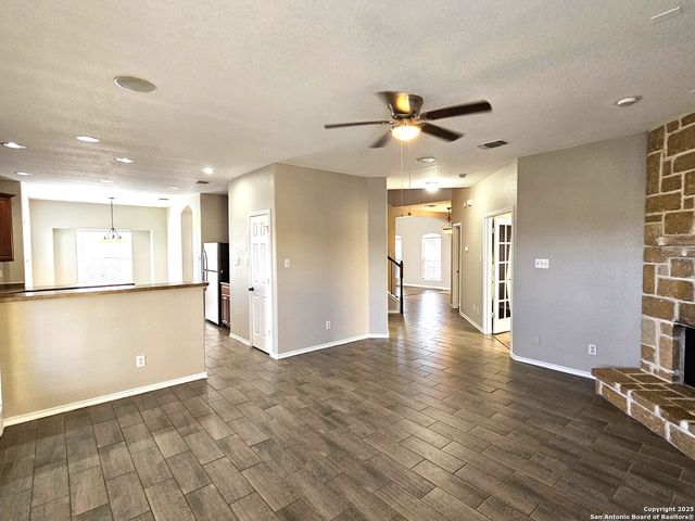 316 JULIAN PT, Cibolo, TX 78108