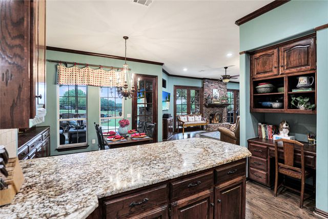 1204 Hills Creek Drive, Mckinney, TX 75072