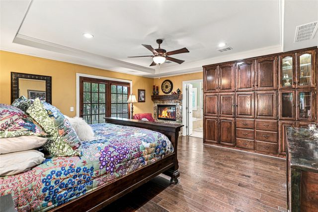 1204 Hills Creek Drive, Mckinney, TX 75072
