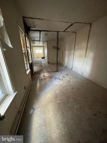 5122 ARCH ST, Philadelphia, PA 19139