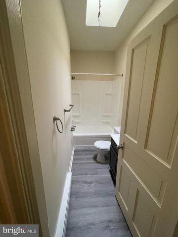 5122 ARCH ST, Philadelphia, PA 19139