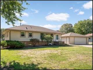 5817 Pearson Drive, Brooklyn Center, MN 55429