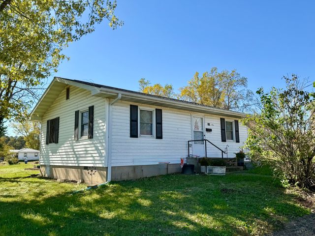 408 S 2nd Street, Houston, MO 65483