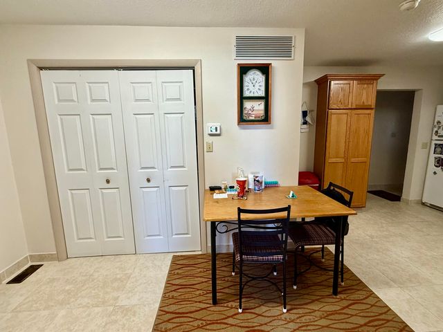 408 S 2nd Street, Houston, MO 65483