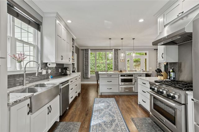 1104 Chickasaw Drive, Westminster, SC 29693