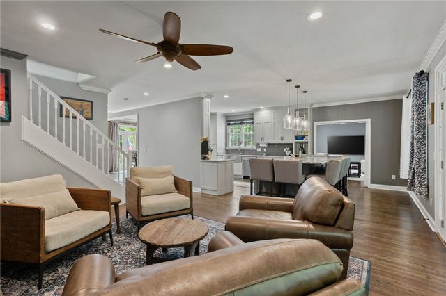 1104 Chickasaw Drive, Westminster, SC 29693