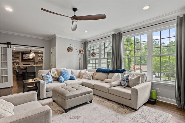 1104 Chickasaw Drive, Westminster, SC 29693