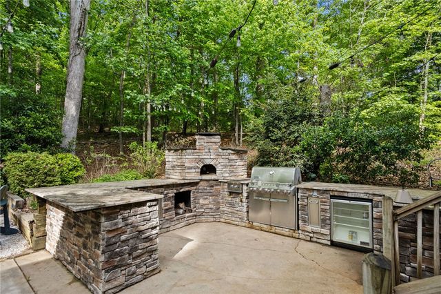 1104 Chickasaw Drive, Westminster, SC 29693
