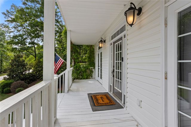 1104 Chickasaw Drive, Westminster, SC 29693