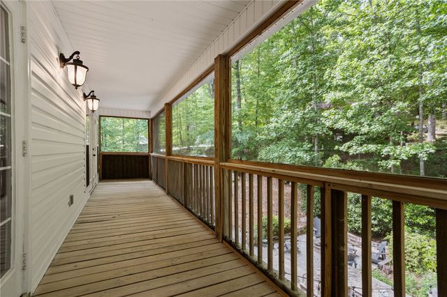 1104 Chickasaw Drive, Westminster, SC 29693