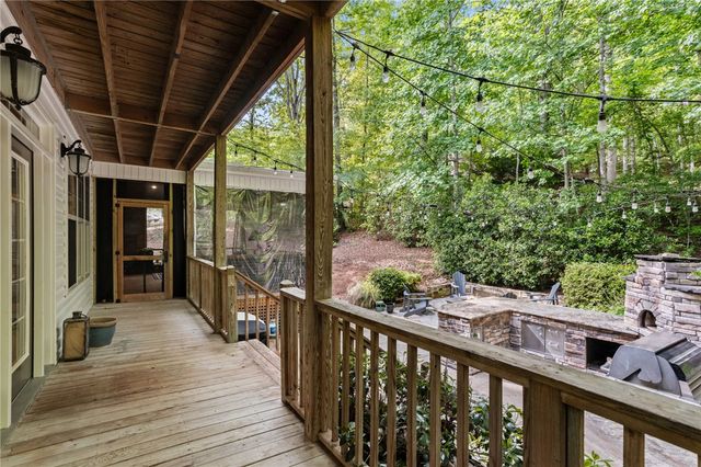 1104 Chickasaw Drive, Westminster, SC 29693