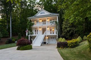 1104 Chickasaw Drive, Westminster, SC 29693