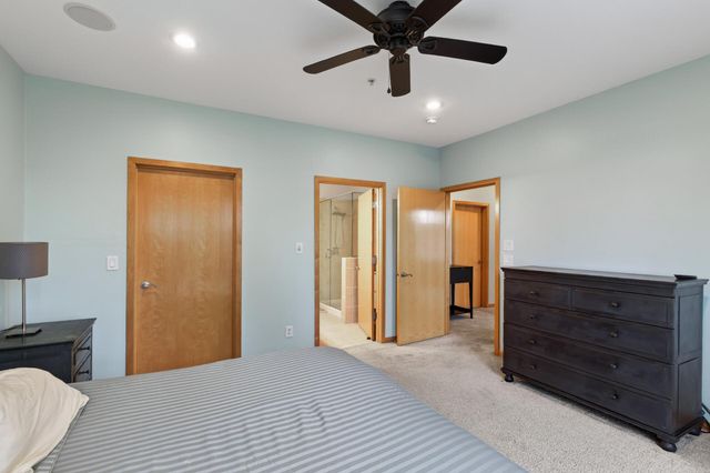 530 Grant Street E, Minneapolis, MN 55404