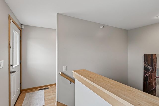 530 Grant Street E, Minneapolis, MN 55404