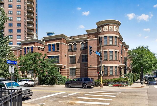530 Grant Street E, Minneapolis, MN 55404