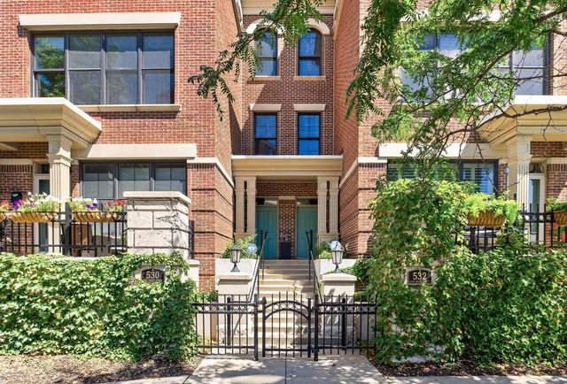 530 Grant Street E, Minneapolis, MN 55404