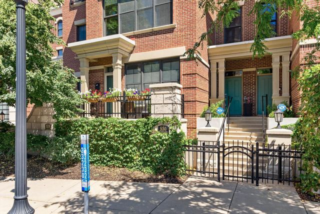 530 Grant Street E, Minneapolis, MN 55404
