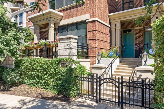 530 Grant Street E, Minneapolis, MN 55404