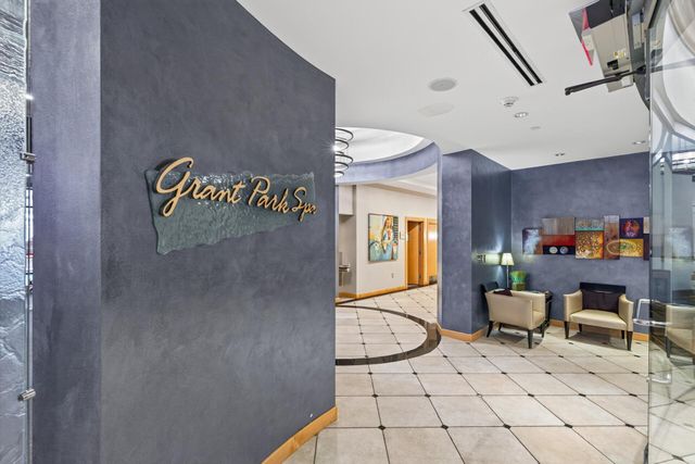 530 Grant Street E, Minneapolis, MN 55404