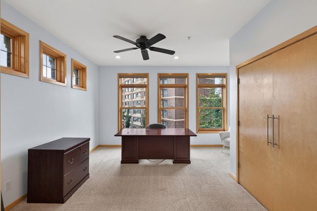 530 Grant Street E, Minneapolis, MN 55404