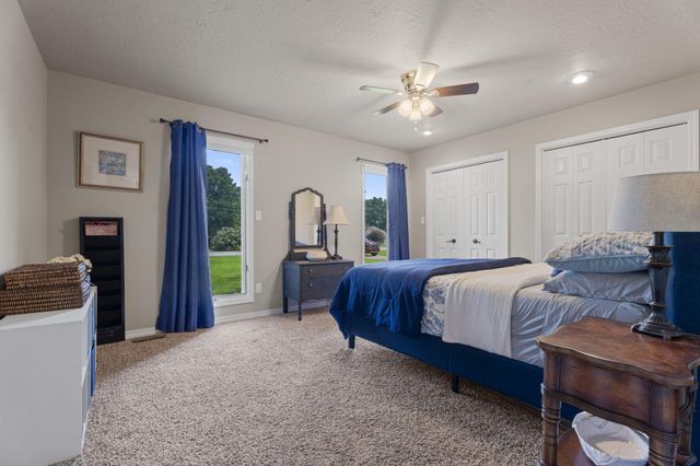 3117 Buffalo Lane, Grove, OK 74344