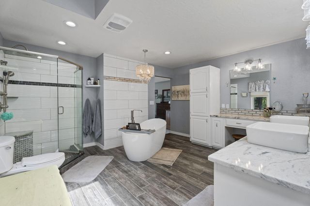 3117 Buffalo Lane, Grove, OK 74344
