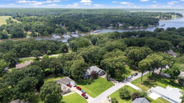 3117 Buffalo Lane, Grove, OK 74344