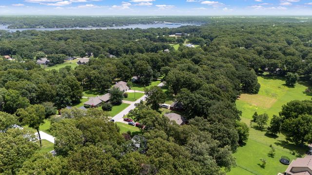 3117 Buffalo Lane, Grove, OK 74344