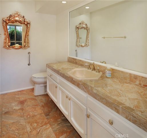 4 Breakers, Dana Point, CA 92629