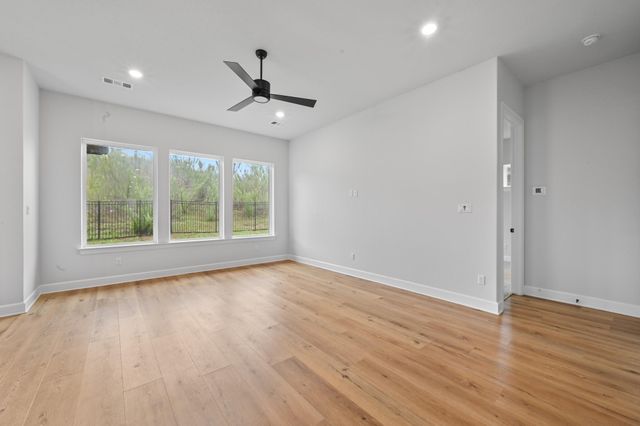 363 Crimson Sky CT, Dripping Springs, TX 78620