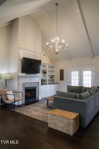 582 Brady Way, Jonesborough, TN 37659