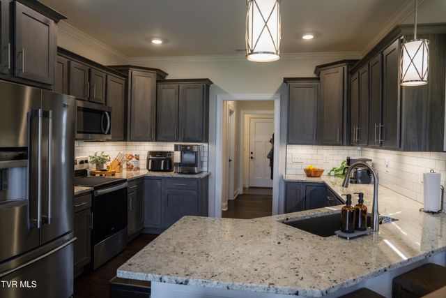 582 Brady Way, Jonesborough, TN 37659