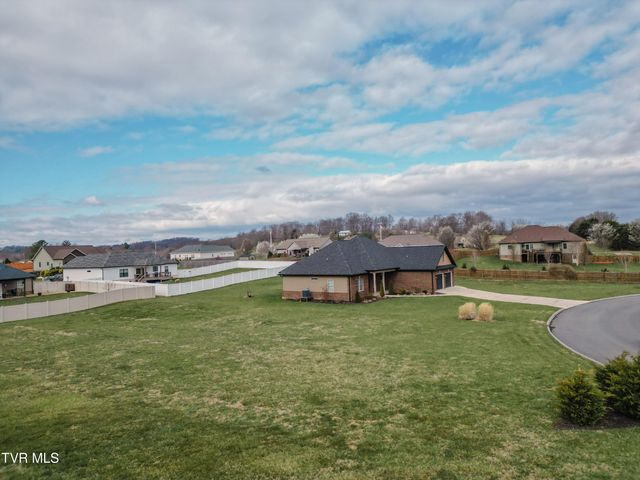 582 Brady Way, Jonesborough, TN 37659