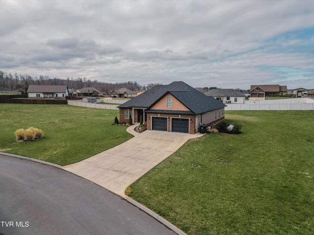 582 Brady Way, Jonesborough, TN 37659