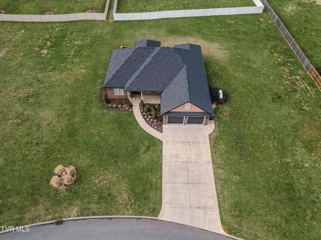 582 Brady Way, Jonesborough, TN 37659