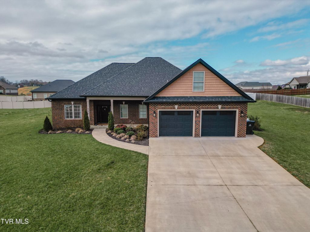 582 Brady Way, Jonesborough, TN 37659