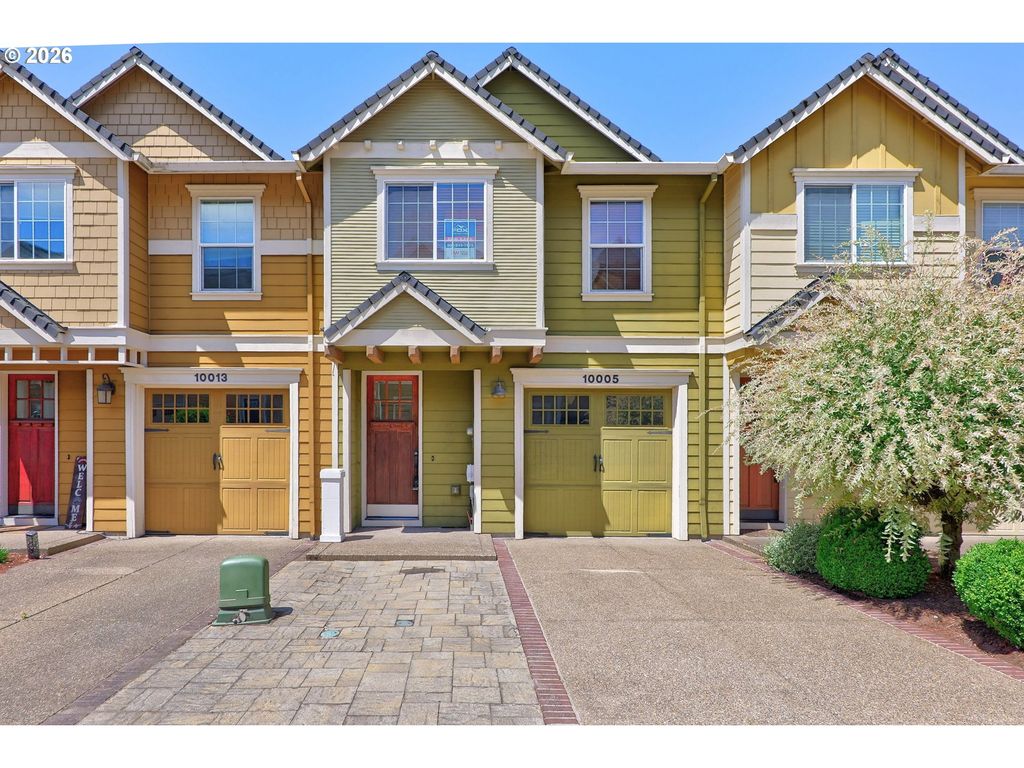 10005 Se OLD TOWN Ct, Happy Valley, OR 97086