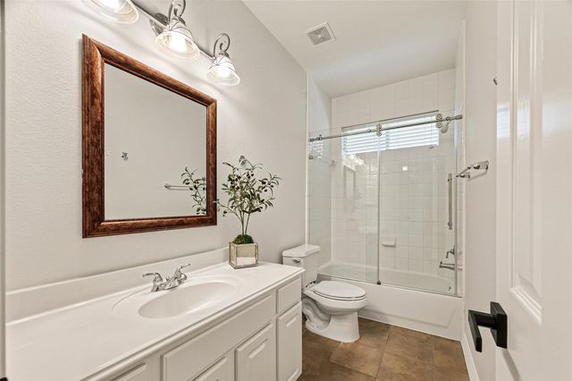 45 Marquise Oaks Place, The Woodlands, TX 77382