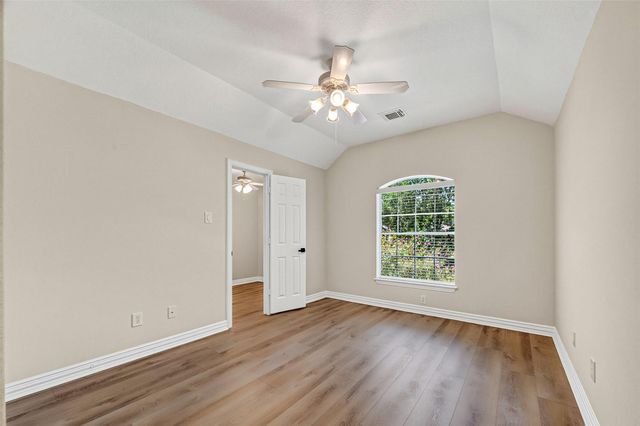 45 Marquise Oaks Place, The Woodlands, TX 77382