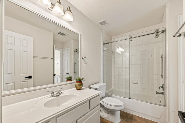 45 Marquise Oaks Place, The Woodlands, TX 77382