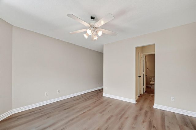45 Marquise Oaks Place, The Woodlands, TX 77382