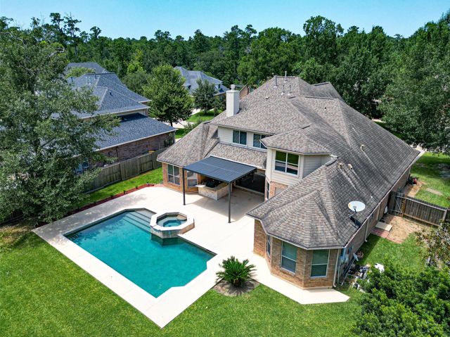 45 Marquise Oaks Place, The Woodlands, TX 77382