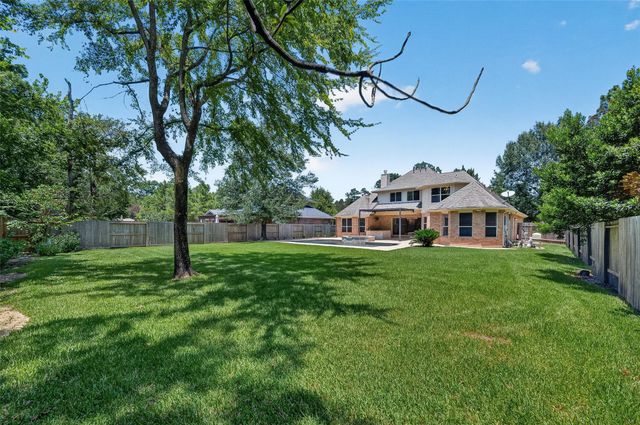 45 Marquise Oaks Place, The Woodlands, TX 77382