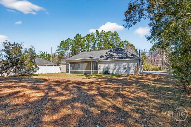 167 NE Hendrix Street, Ludowici, GA 31316