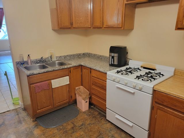 1339 W 31st Street, Chicago, IL 60608
